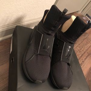 2016 Rihanna X Fenty Trainer